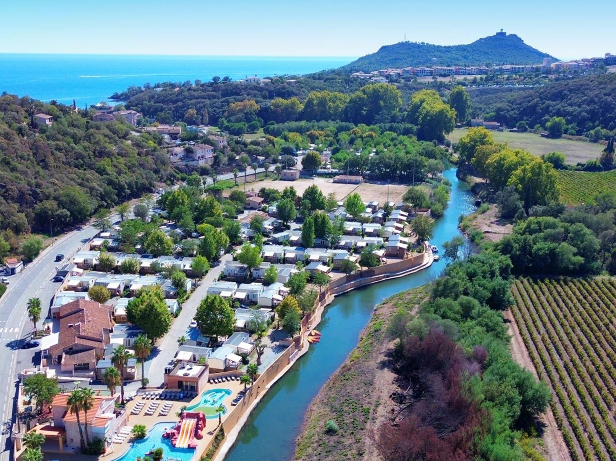 Camping Vallee Du Paradis Saint-Raphaël Exterior foto