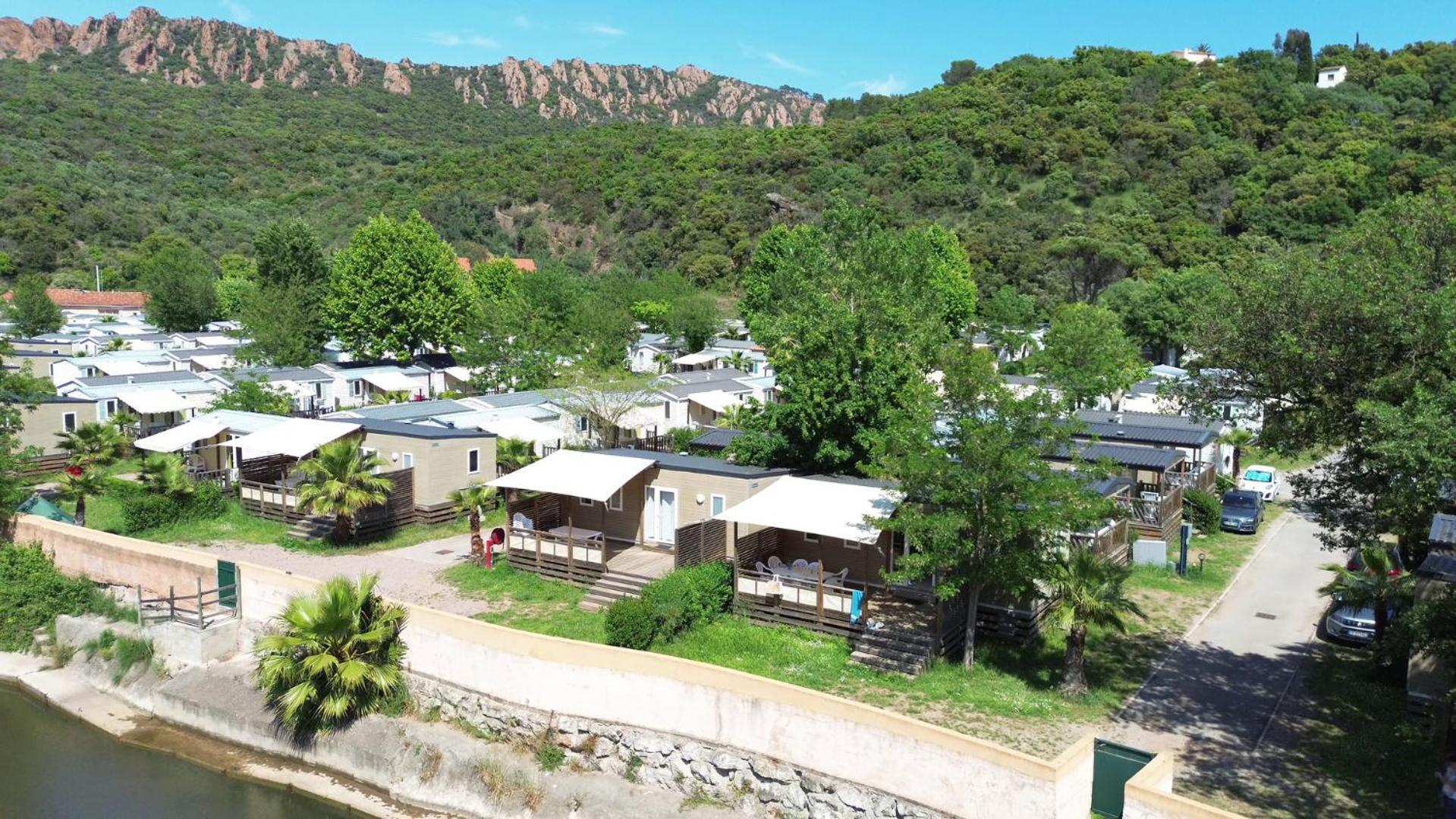 Camping Vallee Du Paradis Saint-Raphaël Exterior foto